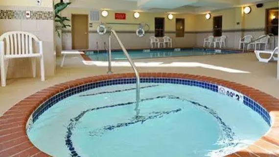 Country Inn and Suites Conway | Arkansas - Conway