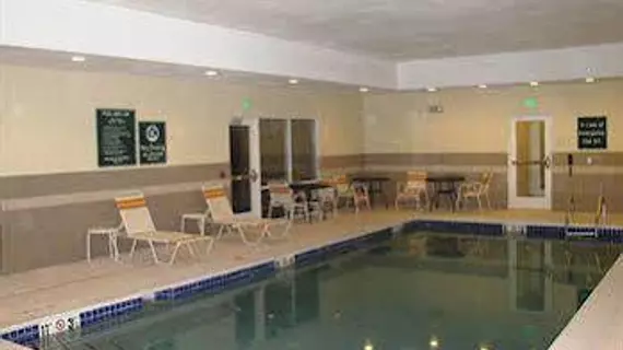 La Quinta Inn & Suites Artesia | New Mexico - Carlsbad (ve civarı) - Artesia