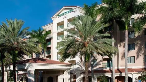 Courtyard Fort Lauderdale Weston | Florida - Fort Lauderdale (ve civarı) - Weston