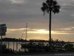 Night Swan Intracoastal B&B | Florida - Daytona Beach (ve civarı) - New Smyrna Beach