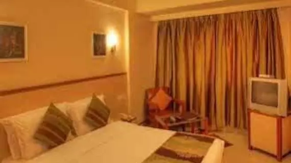 Hotel Woodland | Maharaştra - Pune Bölgesi - Pune