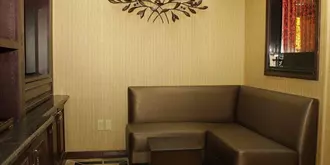 Best Western Premier Kansas City Speedway Inn & Suites