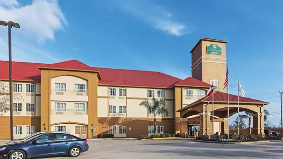 La Quinta Inn & Suites Houston Hobby Airport | Teksas - Houston (ve civarı) - Houston