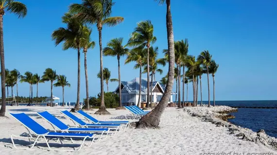 Tranquility Bay Beachfront Hotel and Resort | Florida - Marathon