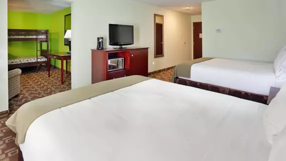 HOLIDAY INN EXPRESS & SUITES S | Missouri - St. Louis (ve civarı) - St. Charles