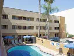 Travelodge Chatsworth | Kaliforniya - Los Angeles County - Chatsworth