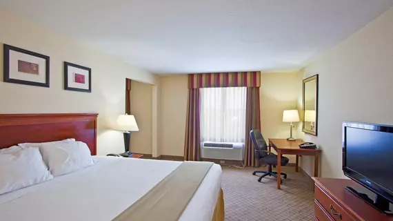 Holiday Inn Express Hotel & Suites Tampa-Fairgrounds-Casino | Florida - Tampa (ve civarı) - Tampa