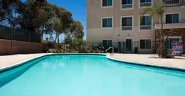 Country Inn & Suites by Carlson San Bernardino | Kaliforniya - San Bernardino County - San Bernardino (ve civarı) - Redlands