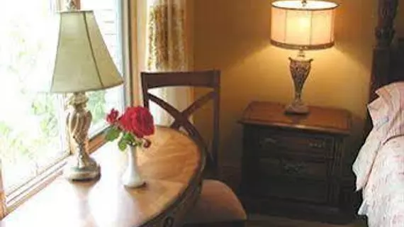 Villa Alexandrea Bed & Breakfast | Ontario - Niagara Regional Belediyesi - Niagara Şelalesi (ve civarı), Kanada - Niagara Şelalesi