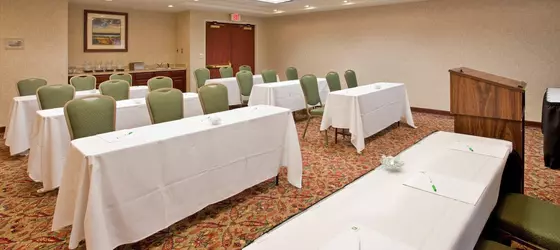 Holiday Inn Hotel & Suites Overland Park-Convention Center | Kansas - Kansas City (ve civarı) - Overland Park