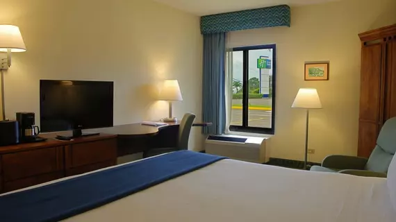 Holiday Inn Express San Jose Airport | Alajuela (ili) - San Jose (ve civarı) - Rio Segundo