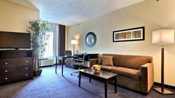 Comfort Suites Fort Wayne | Indiana - Fort Wayne (ve civarı) - Fort Wayne