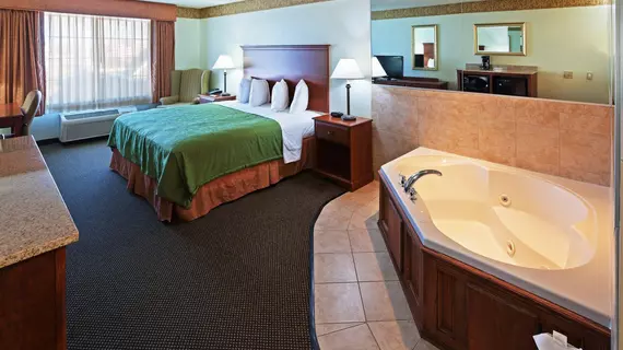 Country Inn and Suites Norman | Oklahoma - Oklahoma City (ve civarı) - Norman