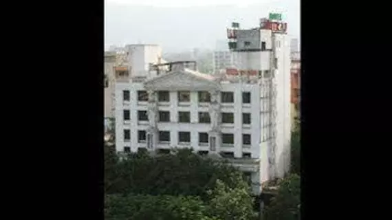 Hotel Dhiraj | Maharaştra - Raigad - Bombay (ve civarı) - Thane