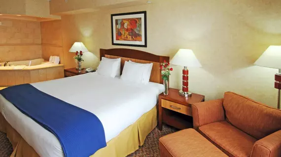 Holiday Inn Express Brampton | Ontario - Toronto (ve civarı) - Brampton - Airport Road Ticaret Bölgesi