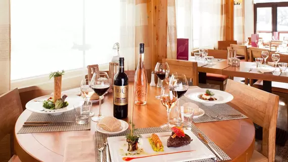 Mercure Chamonix Les Bossons | Auvergne-Rhone-Alpes - Haute-Savoie (bölge) - Chamonix-Mont-Blanc - Les Bossons