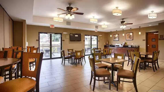 Best Western Plus Desoto Inn & Suites | Louisiana - Mansfield