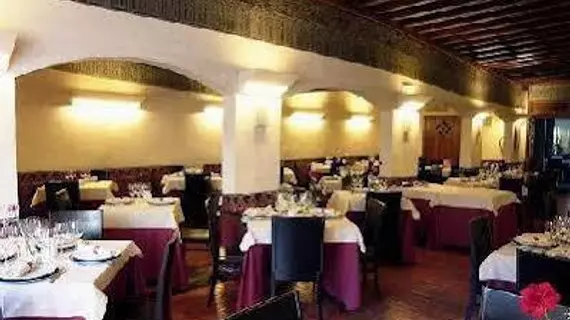 Hotel La Casa Mudéjar Hospedería | Kastilya ve Leon - Segovia (vilayet) - Segovia - Segovia Tarihi Şehir Merkezi