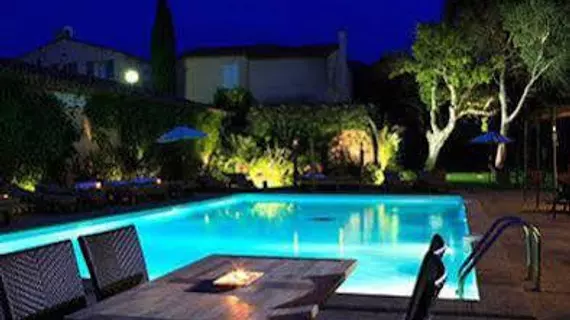 Hôtel Font Mourier | Provence - Alpes - Cote d'Azur - Var - Sainte-Maxime - Saint-Tropez (ve civarı) - Cogolin