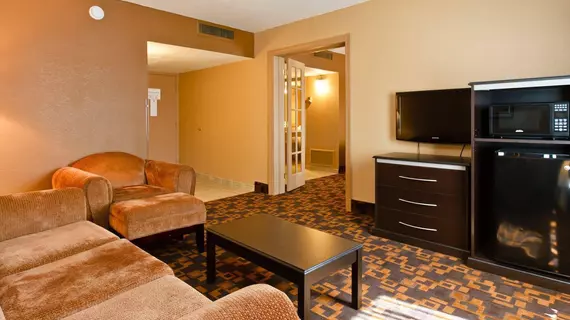 Quality Inn and Suites Denver Stapleton | Kolorado - Denver (ve civarı) - Denver - Northeast Park Hill