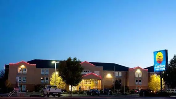 Comfort Inn & Suites Moose Jaw | Saskatchewan - Moose Jaw