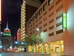 Holiday Inn San Antonio-Riverwalk | Teksas - San Antonio (ve civarı) - San Antonio - San Antonio Merkezi