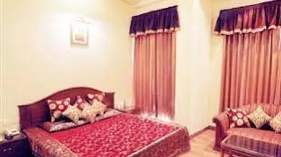 Hotel Le Golden | Pencap - Amritsar