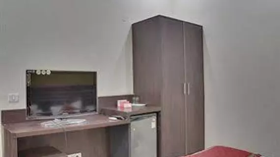 OYO Rooms, Cyber Park | Haryana - Gurugram (ve civarı) - Gurugram