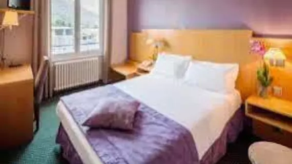 Quality Hotel Christina | Occitanie - Hautes-Pyrenees - Lourdes - Tarbes (ve civarı) - Lourdes