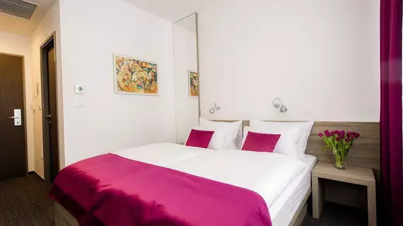 Hotel Meksiko | Ljubljana (ve civarı) - Ljubljana Kent Merkezi