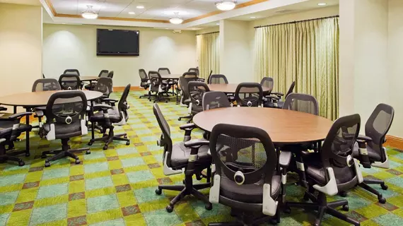 Holiday Inn Express Hotel & Suites Atlanta Buckhead | Georgia - Atlanta (ve civarı) - Atlanta - Buckhead