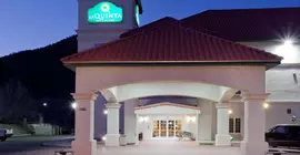 La Quinta Inn & Suites Ruidoso Downs | New Mexico - Ruidoso (ve civarı) - Ruidoso Downs