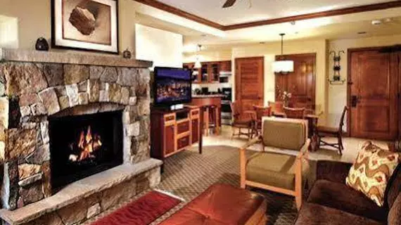 DoubleTree by Hilton Breckenridge | Kolorado - Summit İlçesi - Breckenridge - Peak 9 Kayak Merkezi