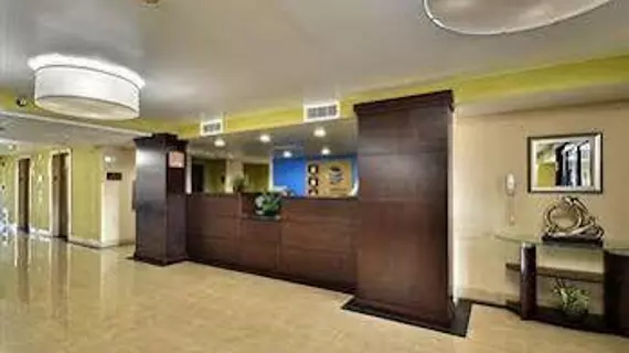 Comfort Inn & Suites Airport Clearwater | Florida - St. Petersburg - Clearwater (ve civarı) - Clearwater