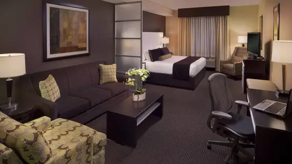 Best Western Premier Miami International Airport Hotel & Suites | Florida - Miami (ve civarı) - Miami