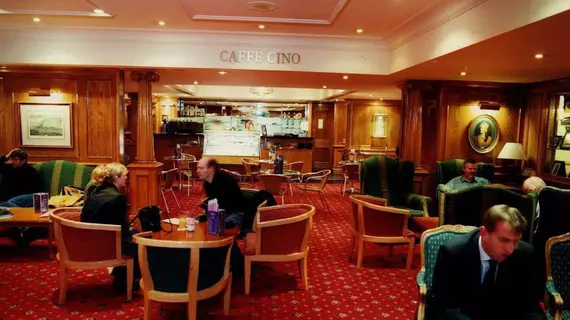 Hilton East Midlands Airport | Derbyshire (kontluk) - Derby - Castle Donington