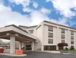 Hampton Inn St. Louis-St. Charles | Missouri - St. Louis (ve civarı) - St. Charles