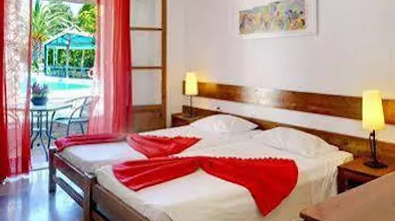 Folies Corfu Hotel Apartments | İyon Adaları - Korfu - Thinalia