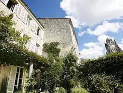 La Porte Rouge Chambres d'Hotes | Nouvelle-Aquitaine - Charente-Maritime (bölge) - Saintes