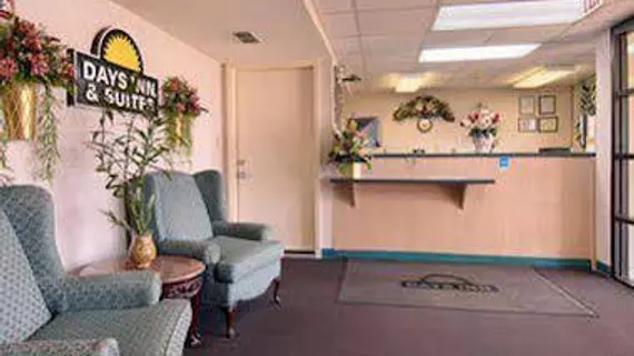 Luxury Inn & Suites | Alabama - Selma