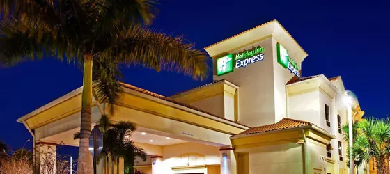 Holiday Inn Express Stuart | Florida - Vero Beach (ve civarı) - Stuart