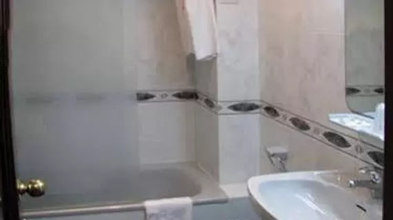 Hotel Canaima | Galicia - Pontevedra (vilayet) - Vigo