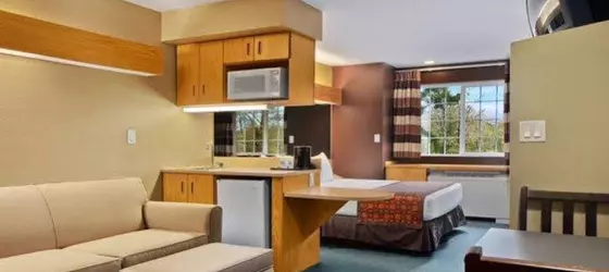 GuestHouse Inn and Suites Seaside | Oregon - Oregon Coast - Seaside