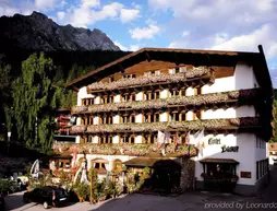 Hotel Basur | Tirol - Landeck (ve civarı) - Flirsch