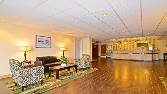 Quality Inn & Suites Beaver Dam | Wisconsin - Madison (ve civarı) - Beaver Dam