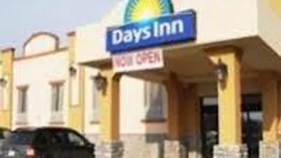 Days Inn Brampton | Ontario - Toronto (ve civarı) - Brampton