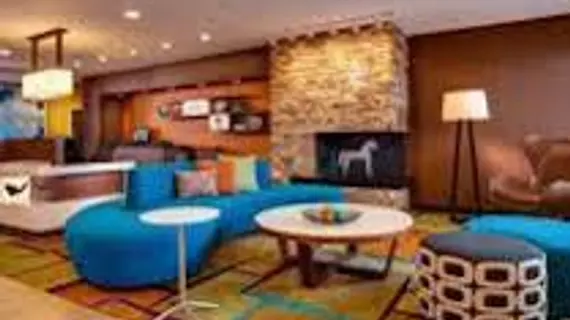 Fairfield Inn and Suites Lansing at Eastwood | Michigan - Lansing (ve civarı) - Lansing