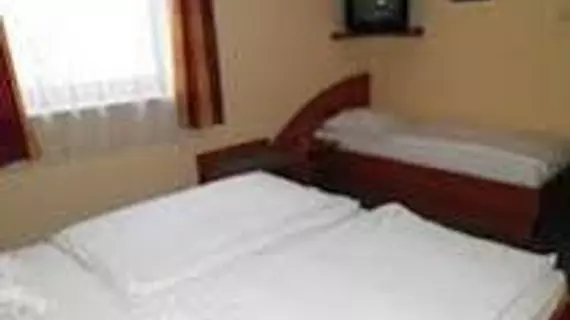 Homoky Hotel Bestline | Pest County - Budapeşte (ve civarı) - Soroksar