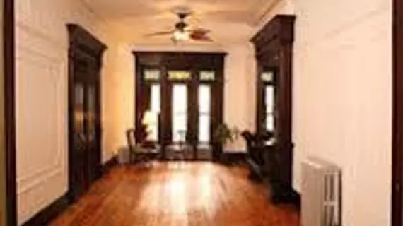 Sankofa Aban Bed and Breakfast | New York - New York (ve civarı) - Brooklyn - Bedford-Stuyvesant