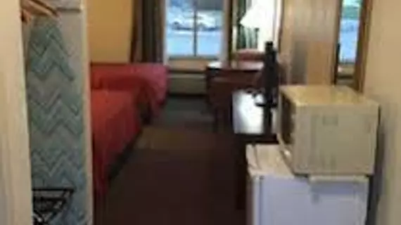 Red Carpet Inn Chambersburg | Pensilvanya - Gettysburg (ve civarı) - Chambersburg